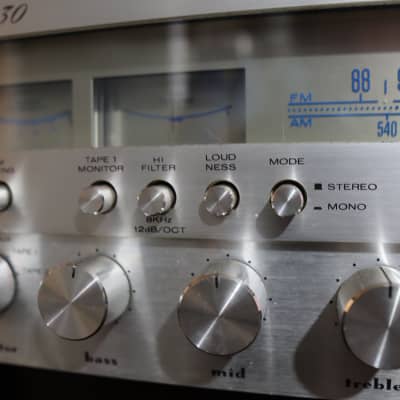 Marantz Model 1530 30-Watt Stereo Receiver 1978 - 1980 image 6