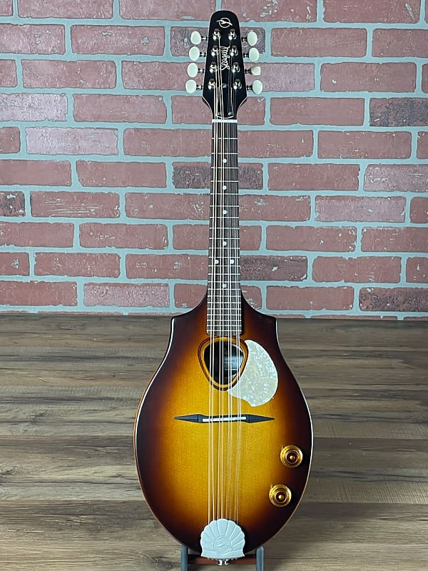 Seagull S8 Mandolin (w/ EQ & Gig bag) - Sunburst | Reverb Seagull S8 Mandolin (w/ EQ & Gig bag) - Sunburst | Reverb