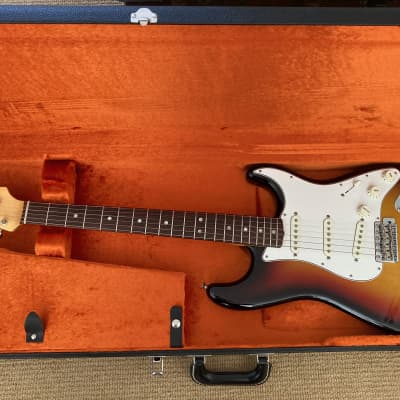 Fender American Vintage '65 Stratocaster Electric Guitar