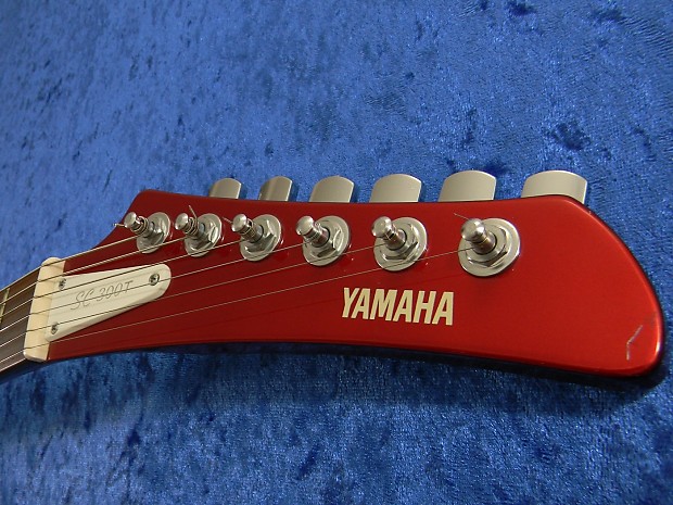 Yamaha SC-300T Vintage 1981 Metallic Red Offset Surf Style Yamaha SC-300T Vintage 1981 Metallic Red Offset Surf Style