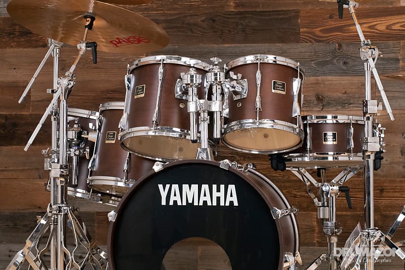 YAMAHA STAGE CUSTOM 6 PIECE DRUM KIT, SATIN BROWN (PRE-LOVED)