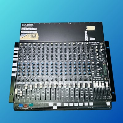 Mackie 1604-VLZ Pro 16-Channel Mic / Line Mixer | Reverb