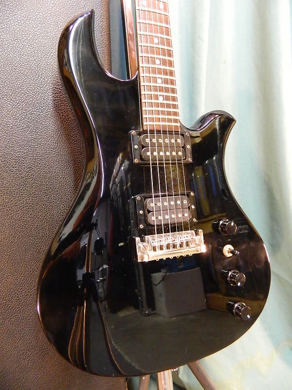 B.C. Rich Eagle 1984 Black