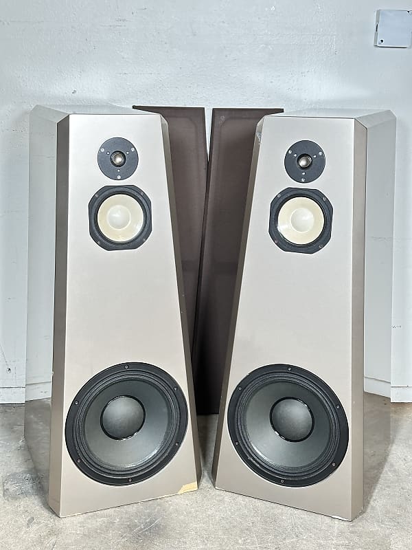 PBN (Peter Noerbaek) Audio Custom Nieman GA-150 Speaker Pair  			