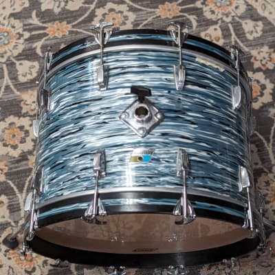 Ludwig 22x16 blue oyster bass drum image 2