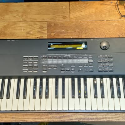 Roland XP-50 61-Key 64-Voice Music Workstation Keyboard