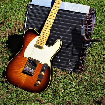 Fender 40th Anniversary Custom Shop Telecaster.  1988 Sunburst. #13 of the first 300 ever built RARE image 2