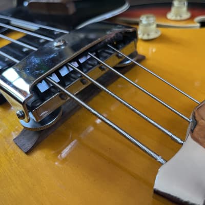1960s Kent/Hagstrom Semi-Hollow ES-335 Style Short Scale 30" Sunburst Bass Guitar Made in Japan image 5