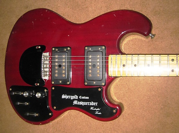 Shergold Masquerader 1980 Red - with hardcase