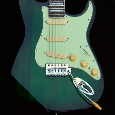 X-Light Green Burst Strat-Custom 22 fret Bound Rosewood/Maple Strat+7 Sound Switch+T-Bleed+BridgeTone+Frets leveled, Crowned and Polished with Mint Green Guard image 3