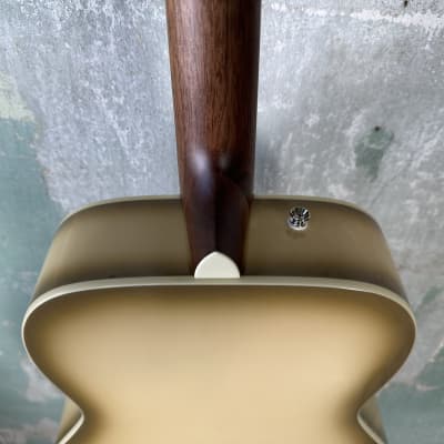 Mint Fender Limited Edition California Vintage Malibu - Antiqua image 10