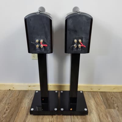 Pair of Bowers & Wilkins PM1 local pickup only Milwaukee WI image 2
