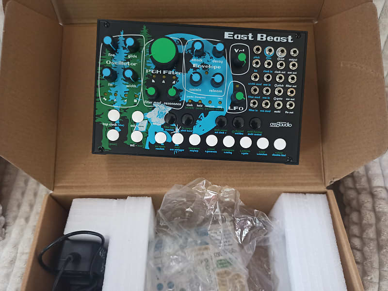 Store Cre8audio East Beast Synthesizer