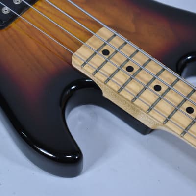 2000 G&L Tribute L-2000 Sunburst Finish Bass Guitar w/OHSC image 6