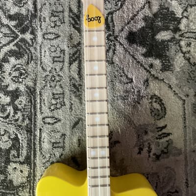 Loog Mini 3 String Acoustic Kids Guitar for Beginners - Yellow image 4
