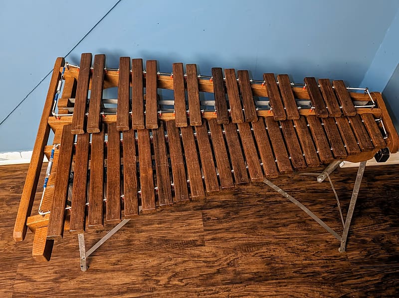 Deagan No. 830 Litewate xylophone Reverb