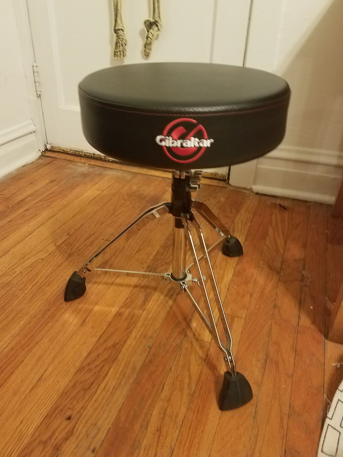 Gibraltar S9608R Standard Round Vinyl Drum Throne Seat Reverb