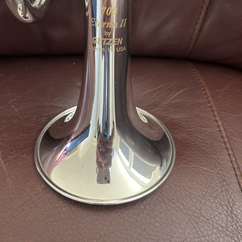 Getzen 700S Eterna II Bb Trumpet SN G51888 (Gold Trim) (Silver