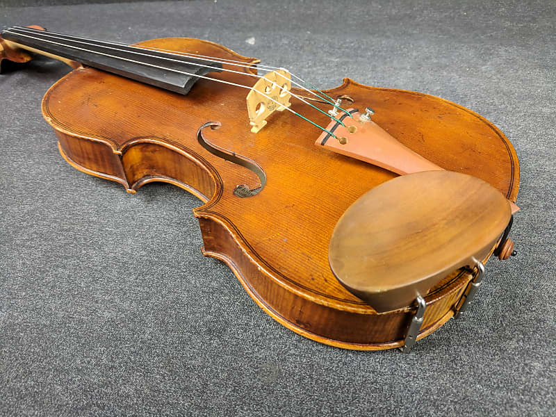 Karl Hofner Bubenreuth 4/4 Full Size Violin No. 01664 20004