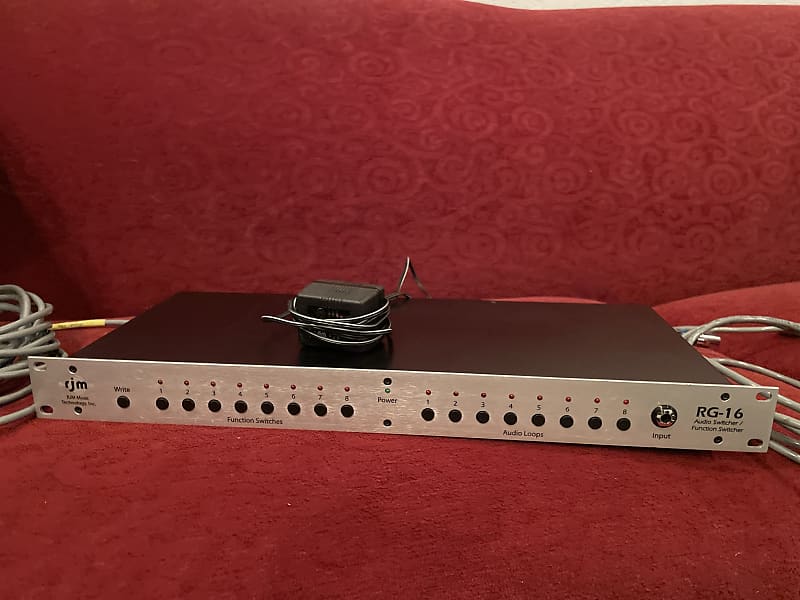 Rjm Rg-16 Effects and Amp Switching Unit - Nice Condition w/power Adaptor &  RRN