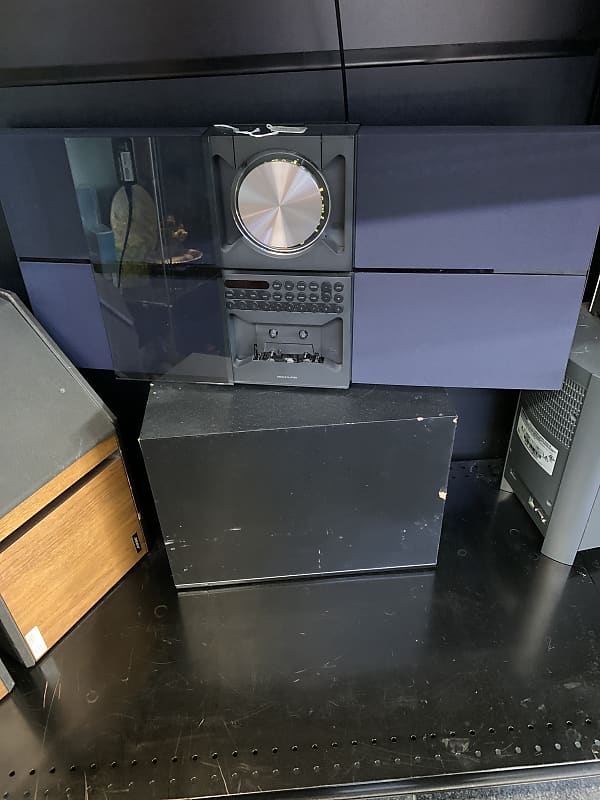 Bang &amp; Olufsen Beosound 2000 Bookshelf Stereo  			