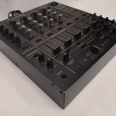 Pioneer DJM-600 Professional Four Channel DJ Mixer with Integrated