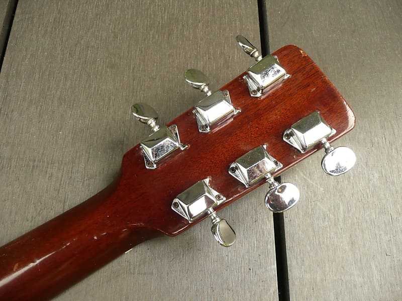 Yasuma Newance Model 140 Dreadnought size guitar 1969