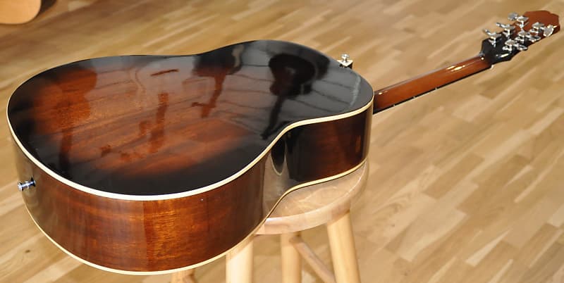 1999 Epiphone AJ-15 Sloped Shoulder Advanced Jumbo Acoustic