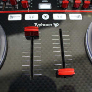 Vestax Typhoon DJ MIDI Controller with Soundcard TYPHOON B&H