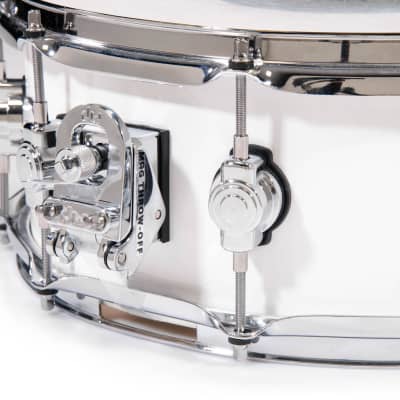 Used DW Design 5.5x14 Snare Drum Gloss White image 7