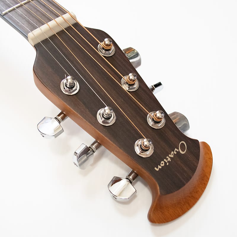 Ovation Celebrity Elite CE44-RBB Mid-Depth Acoustic-Electric