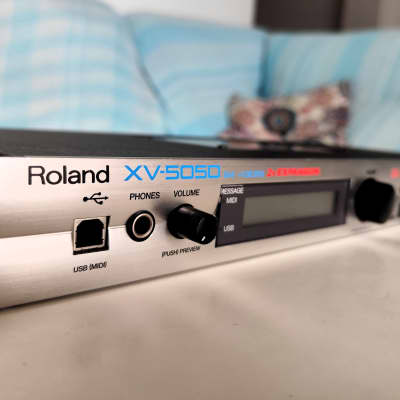 Roland XV-5050 64-Voice Digital Synthesizer Module 2002 - 2004 - Silver