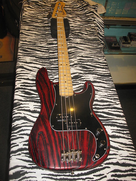 Fender sandblasted outlet bass