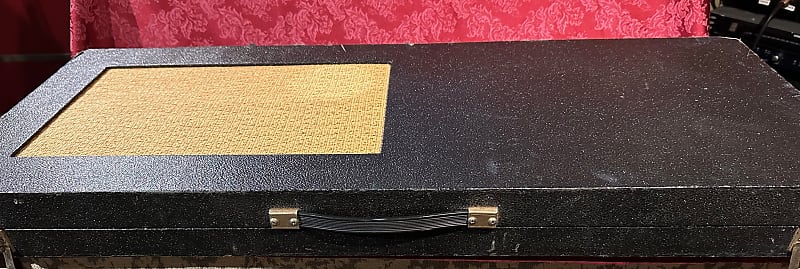 1960's Silvertone 1448 Guitar and Case with built in tube amp image 1