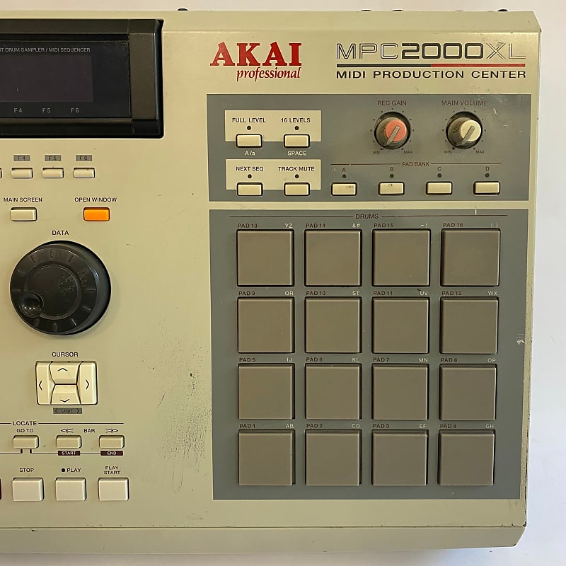 Akai MPC2000XL | Reverb