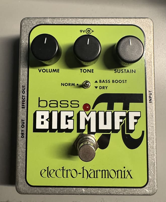 Electro-Harmonix Bass Big Muff Pi Fuzz Pedal | Reverb Canada
