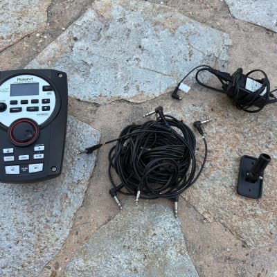 Roland TD-11 V-Drums Sound Drum Module w/Mount, Power Supply & Wiring Harness