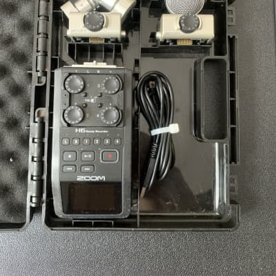 Zoom H6 Handheld Field/Audio Recorder