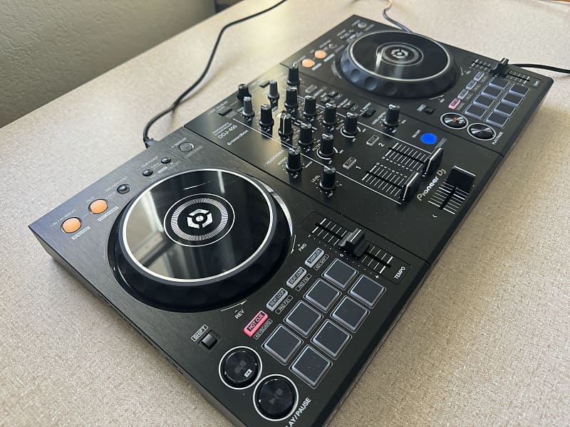Pioneer DJ DDJ-400 used | Reverb Canada