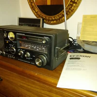 Vintage SONY ICF-6700W Shortwave Radio - Original manual, warranty