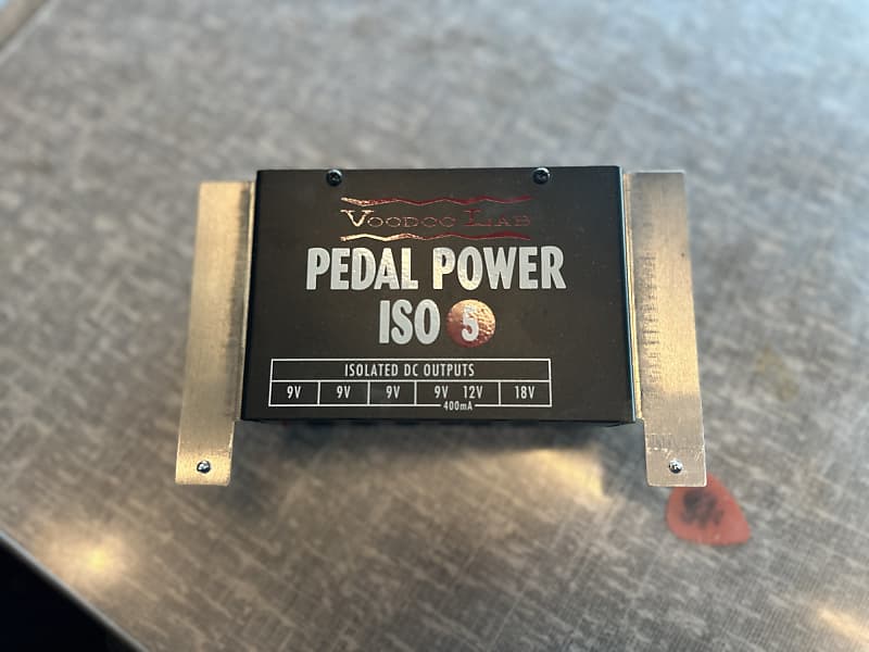 Voodoo Lab Pedal Power ISO 5 w/ Mounting Hardware