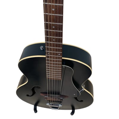 Godin 5th Avenue Archtop Acoustic Guitar With Factory Fitted Case image 9