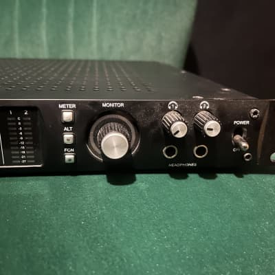 Universal Audio Apollo 8 DUO Thunderbolt 2 Audio Interface