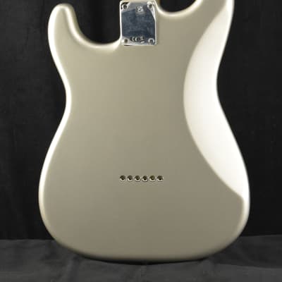 Mint Fender Robert Cray Stratocaster Inca Silver Rosewood Fingerboard image 6