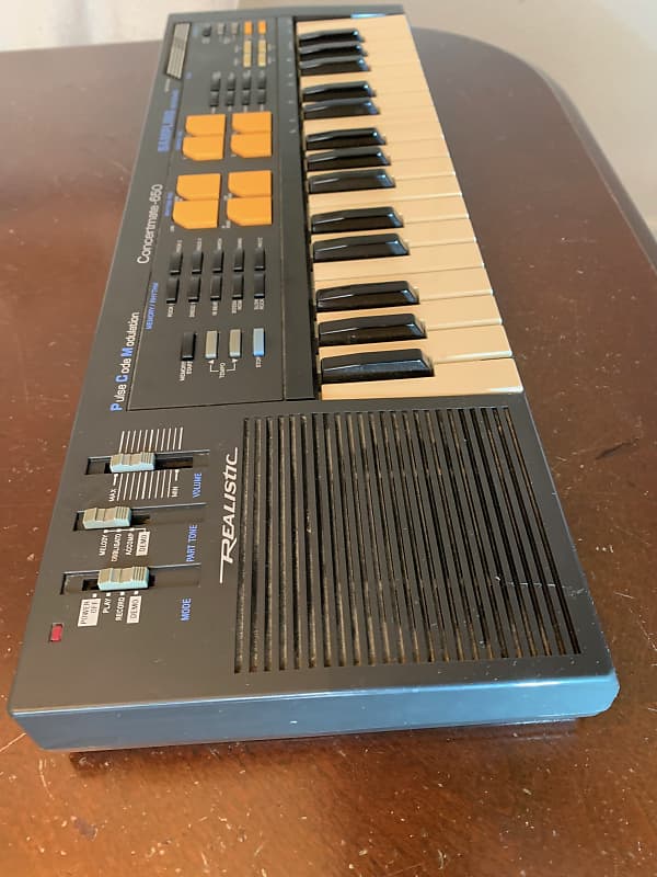 Realistic Concertmate-650 AKA Casio SK-5 Sampling Keyboard