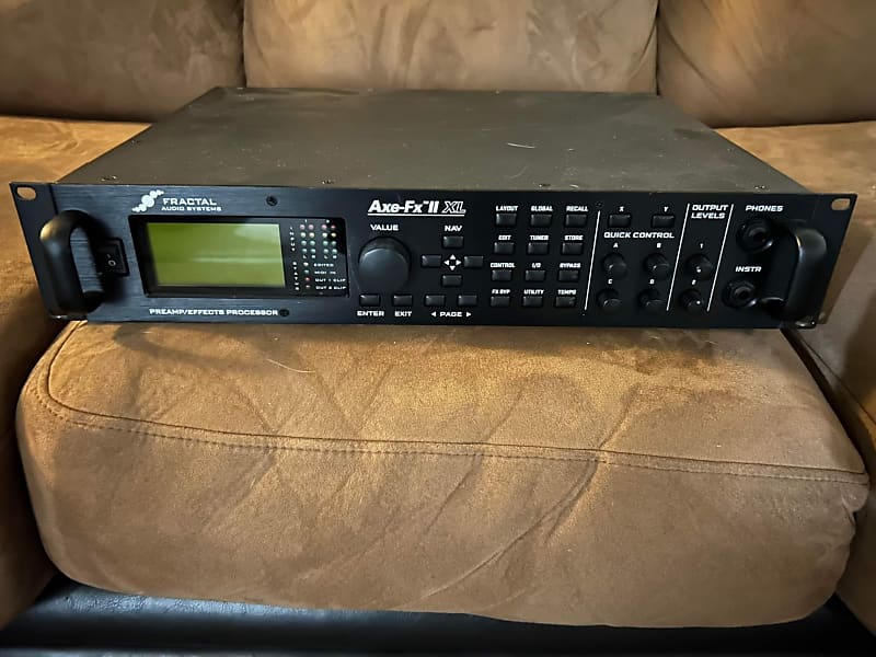 Fractal Audio Axe FX II XL With Pedal | Reverb Fractal Audio Axe FX II XL With Pedal | Reverb