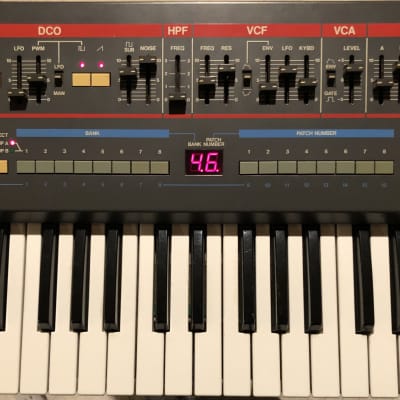 Roland Juno-106 61-Key Programmable Polyphonic Synthesizer image 9
