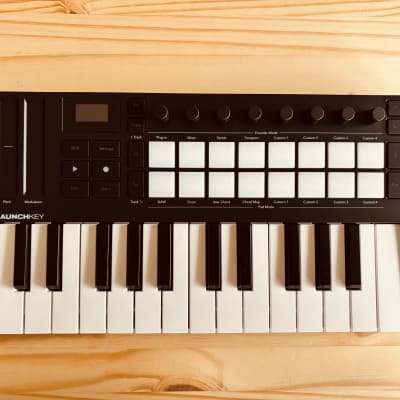 Novation Launchkey Mini 25 MKIV mk4