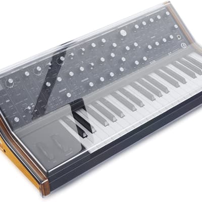 Decksaver DS-PC-SUBSEQUENT37 Moog Subsequent 37 Keyboard Cover