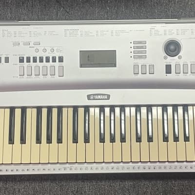 Yamaha Portable Grand Keyboard DGX-230